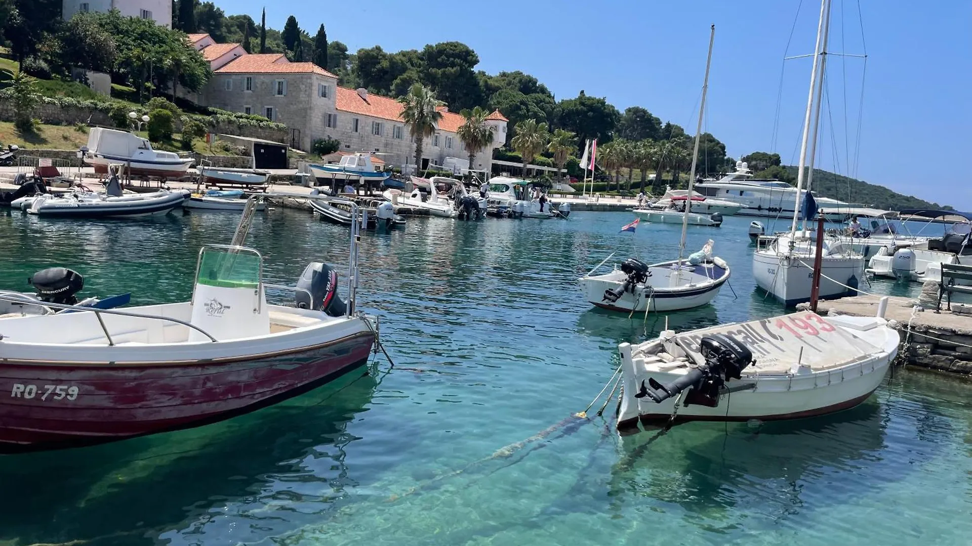 3 Bedroom Urban Condo Townhouse By The Adriatic Sea Kozino